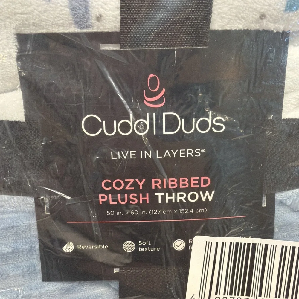 Cuddl Duds Cozy Plush Sherpa Throw Blanket Ribbed Snowman  50in by 60in Blue NEW